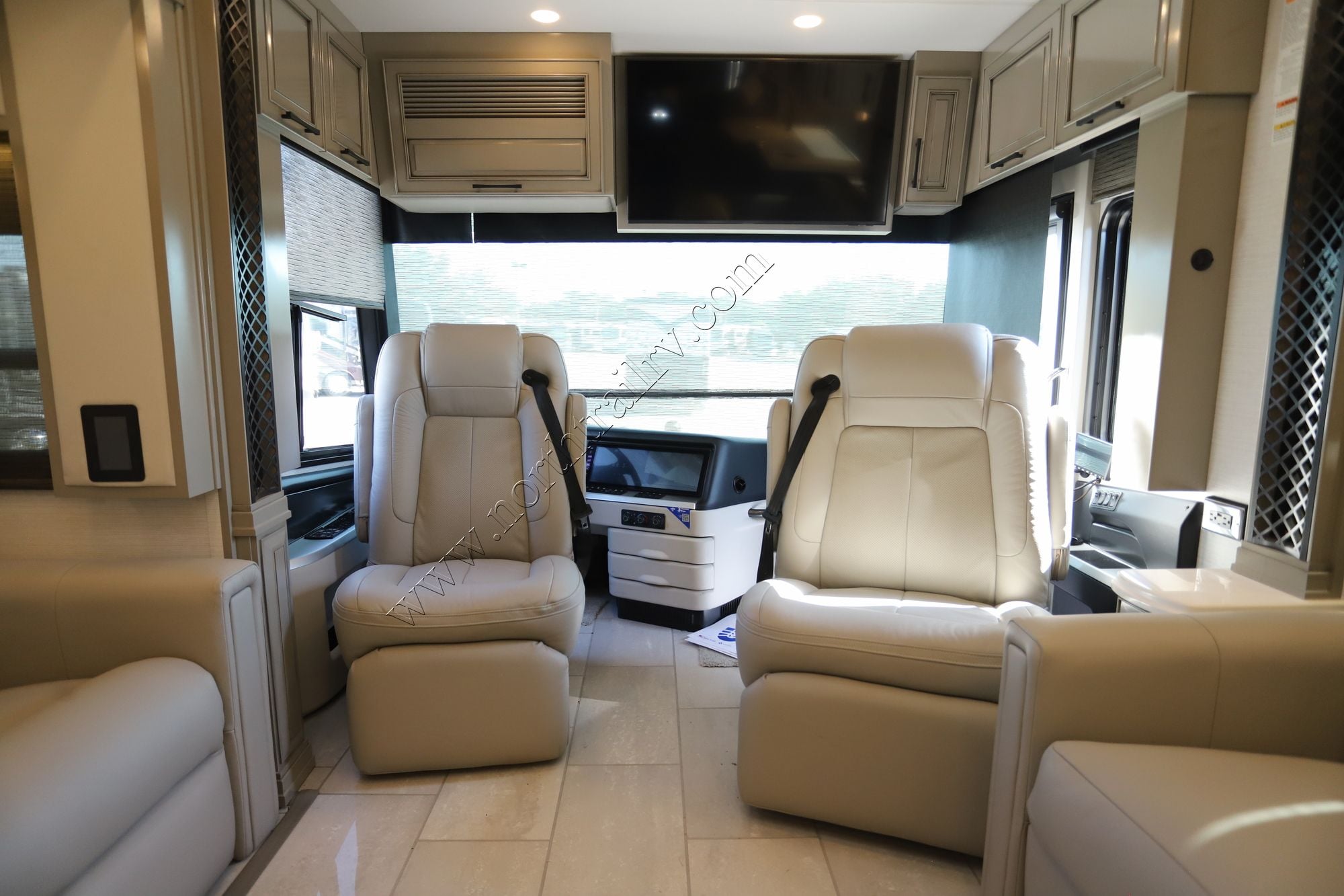 New 2026 Newmar London Aire 4551 Class A  For Sale