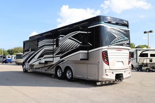 2022 Newmar Supreme Aire 4575