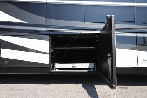 2026 Newmar London Aire 4551