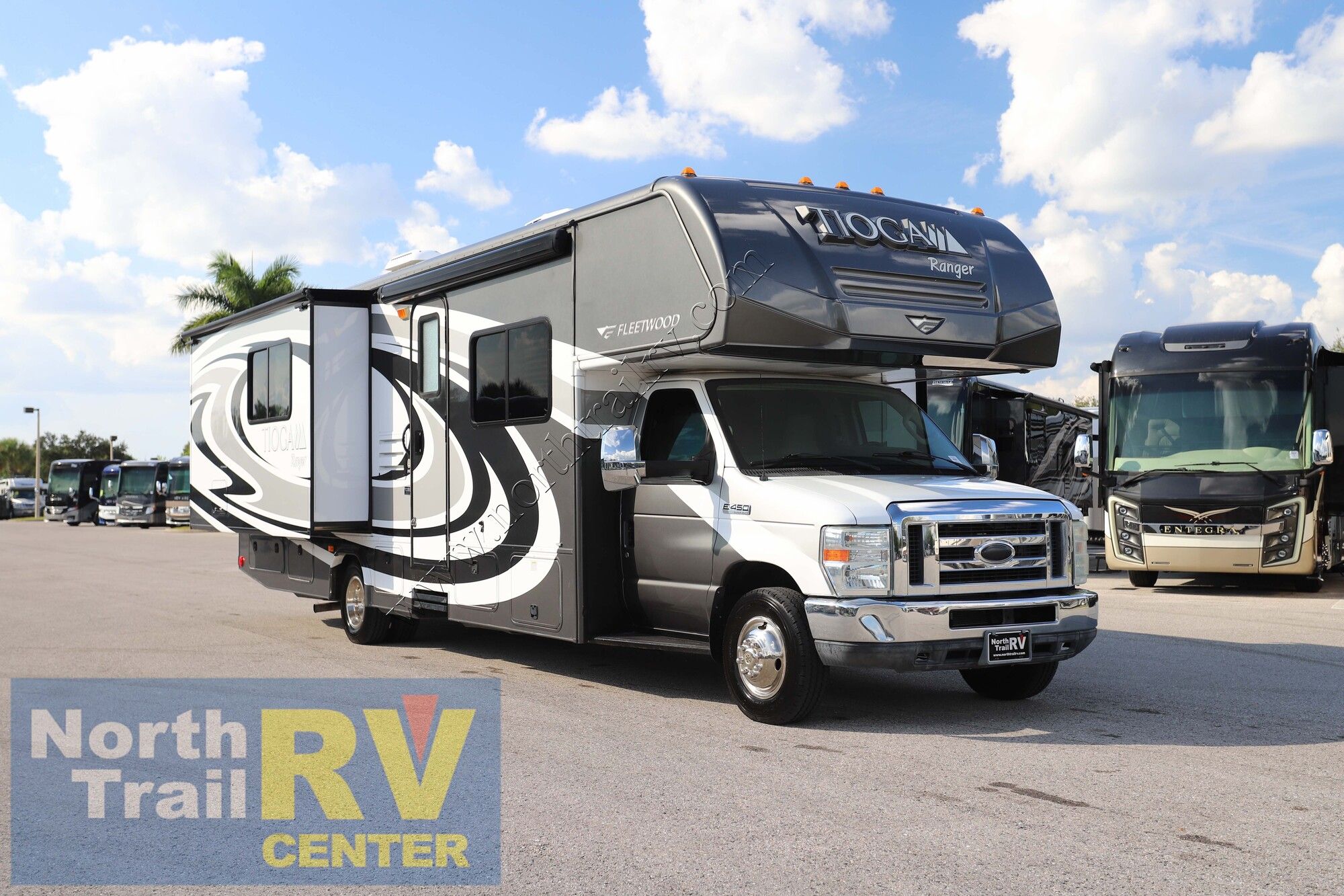Used 2015 Fleetwood Tioga Ranger 31D Class C  For Sale