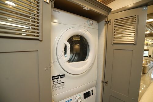 2026 Newmar London Aire 4551