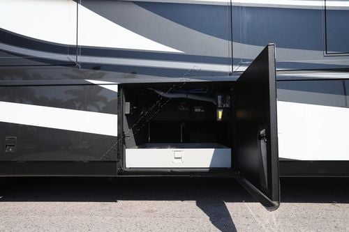 2026 Newmar London Aire 4551