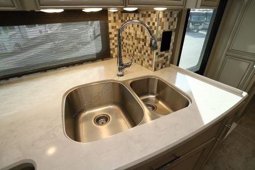 2022 Newmar Supreme Aire 4575