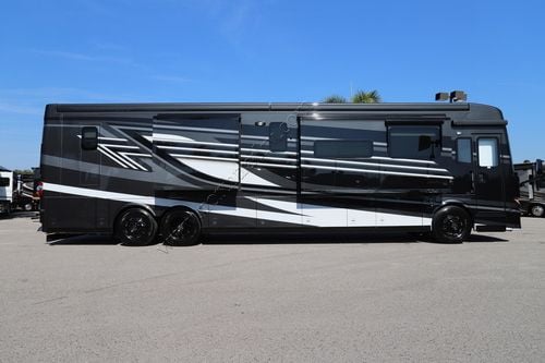 2026 Newmar London Aire 4551