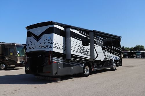 2025 Tiffin Motor Homes Allegro Red 33AA