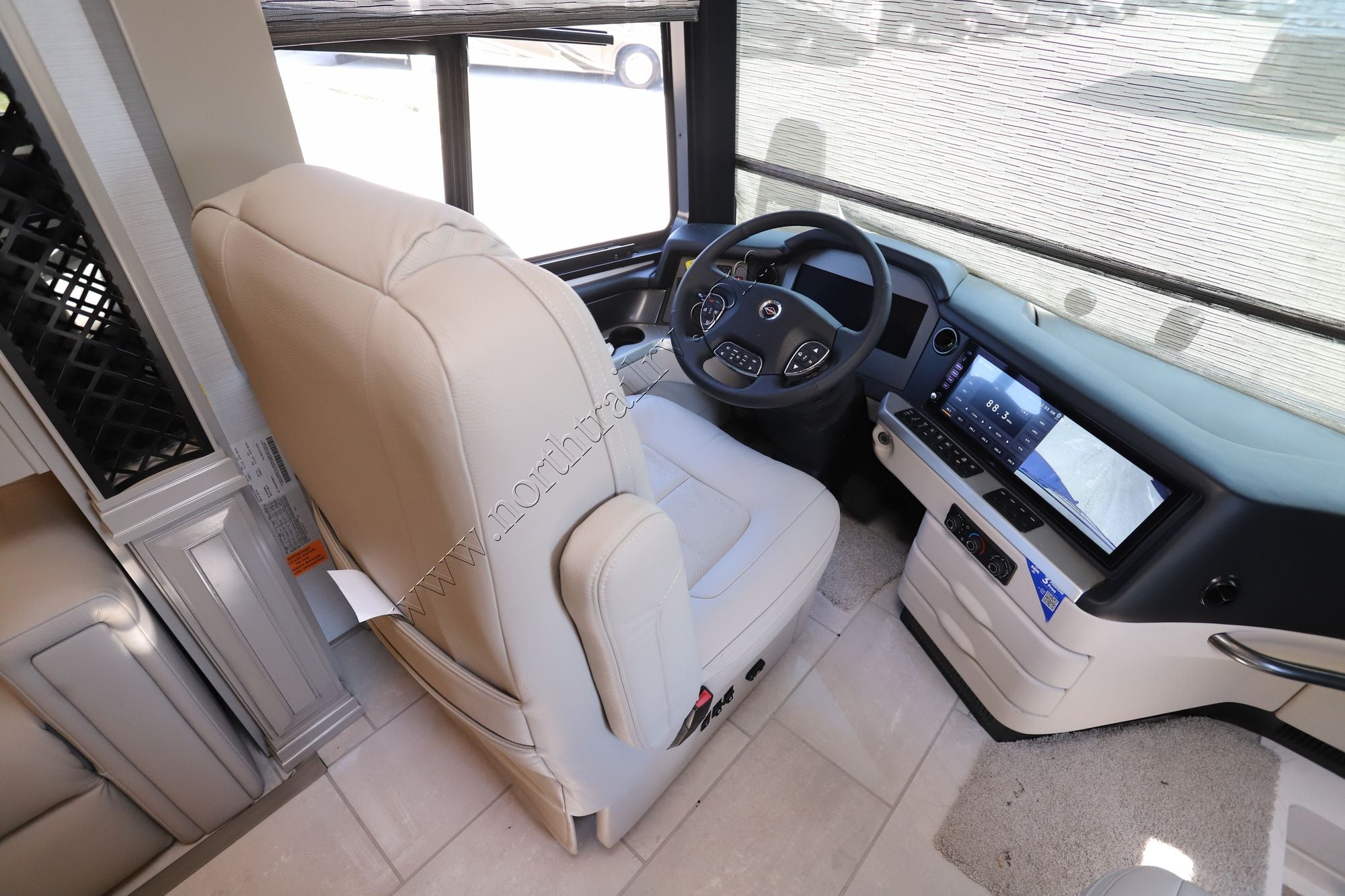 New 2026 Newmar London Aire 4551 Class A  For Sale