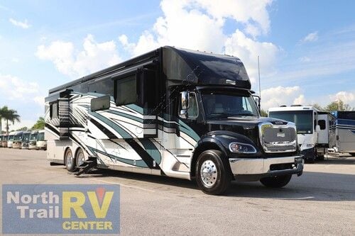 2022 Newmar Supreme Aire 4575
