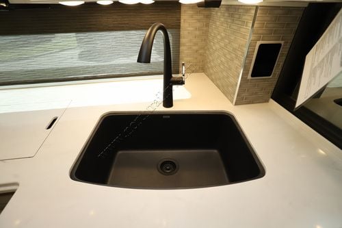 2026 Newmar London Aire 4551