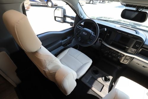 2025 Entegra Accolade Xt 29T