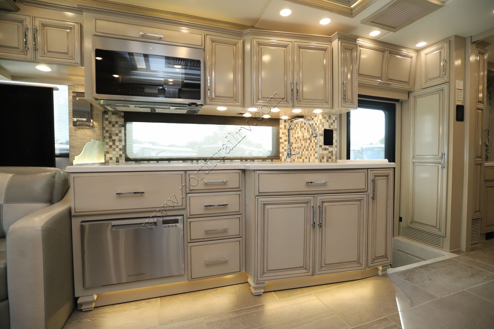 Used 2022 Newmar Supreme Aire 4575 Super C  For Sale