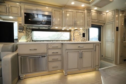 2022 Newmar Supreme Aire 4575