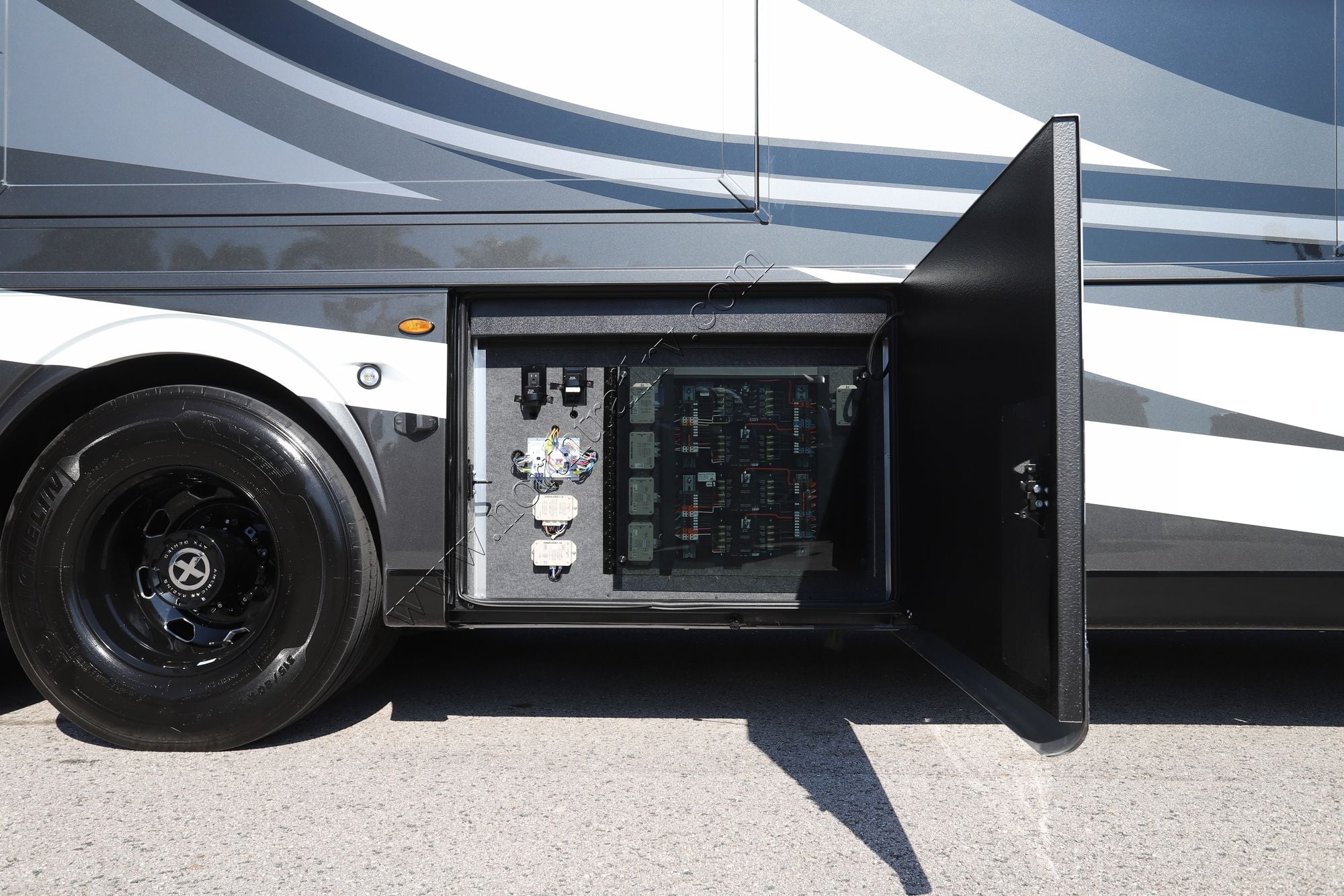 New 2026 Newmar London Aire 4551 Class A  For Sale