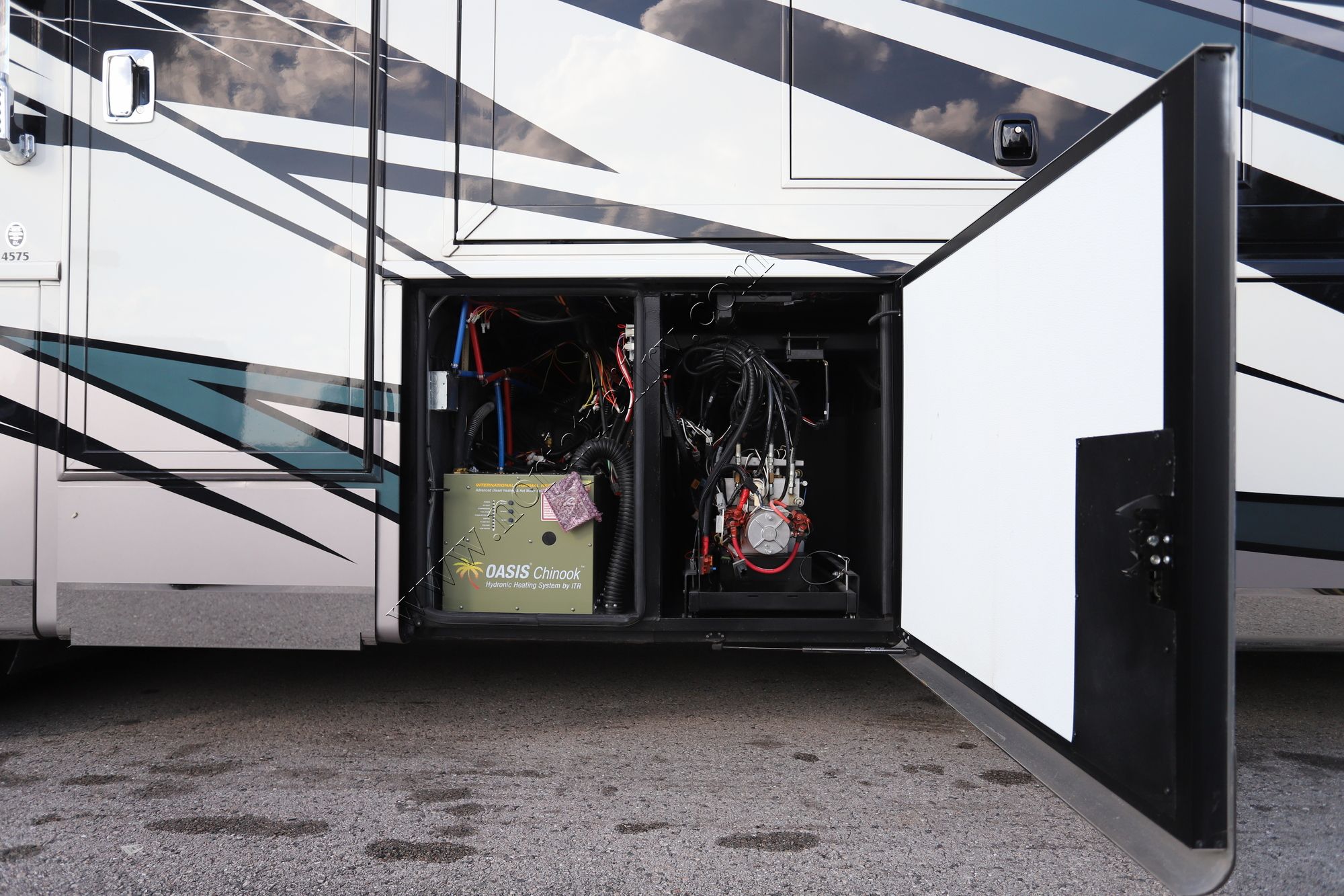 Used 2022 Newmar Supreme Aire 4575 Super C  For Sale