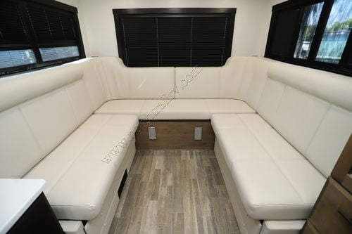 2025 Entegra Accolade Xt 29T