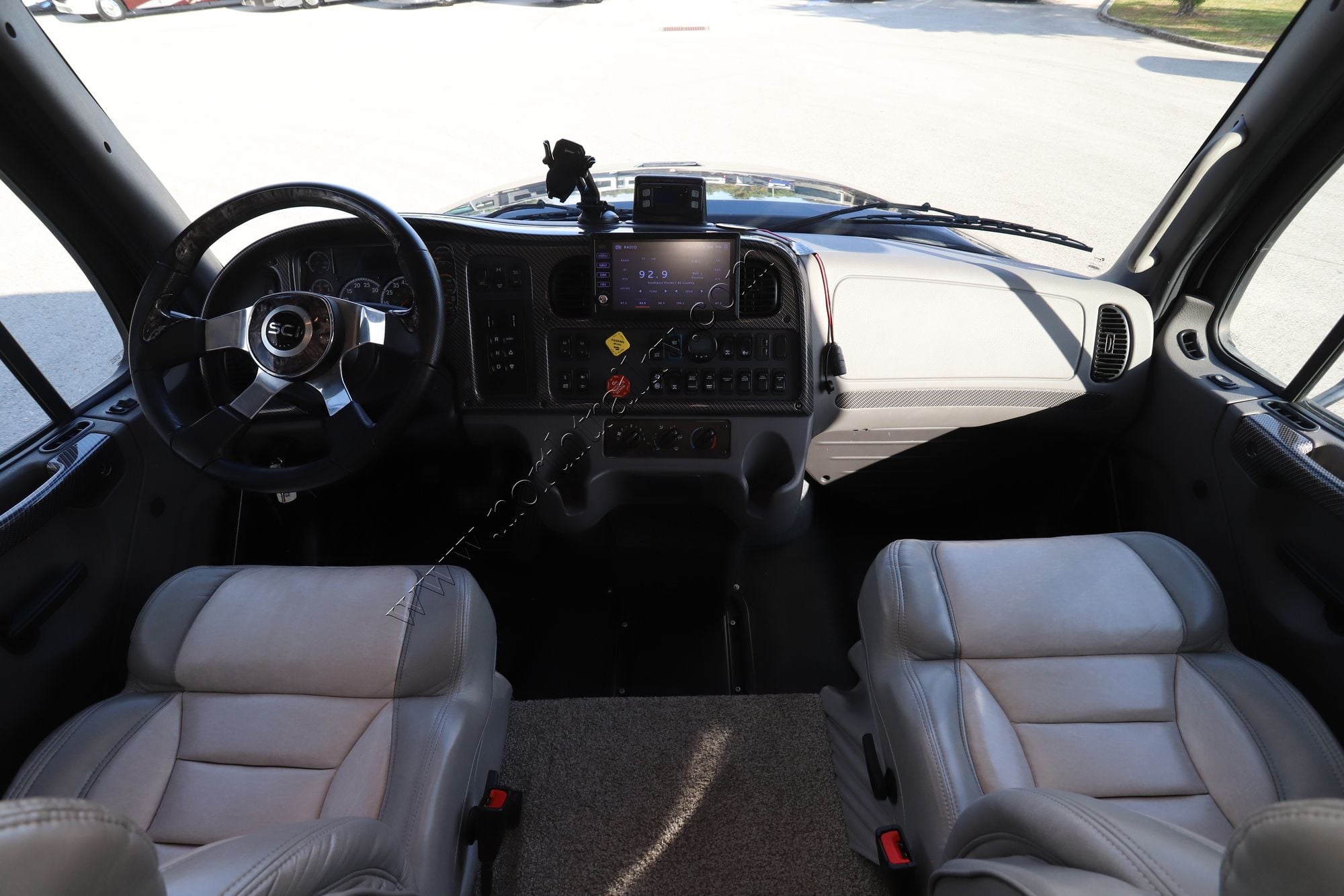 Used 2022 Newmar Supreme Aire 4575 Super C  For Sale