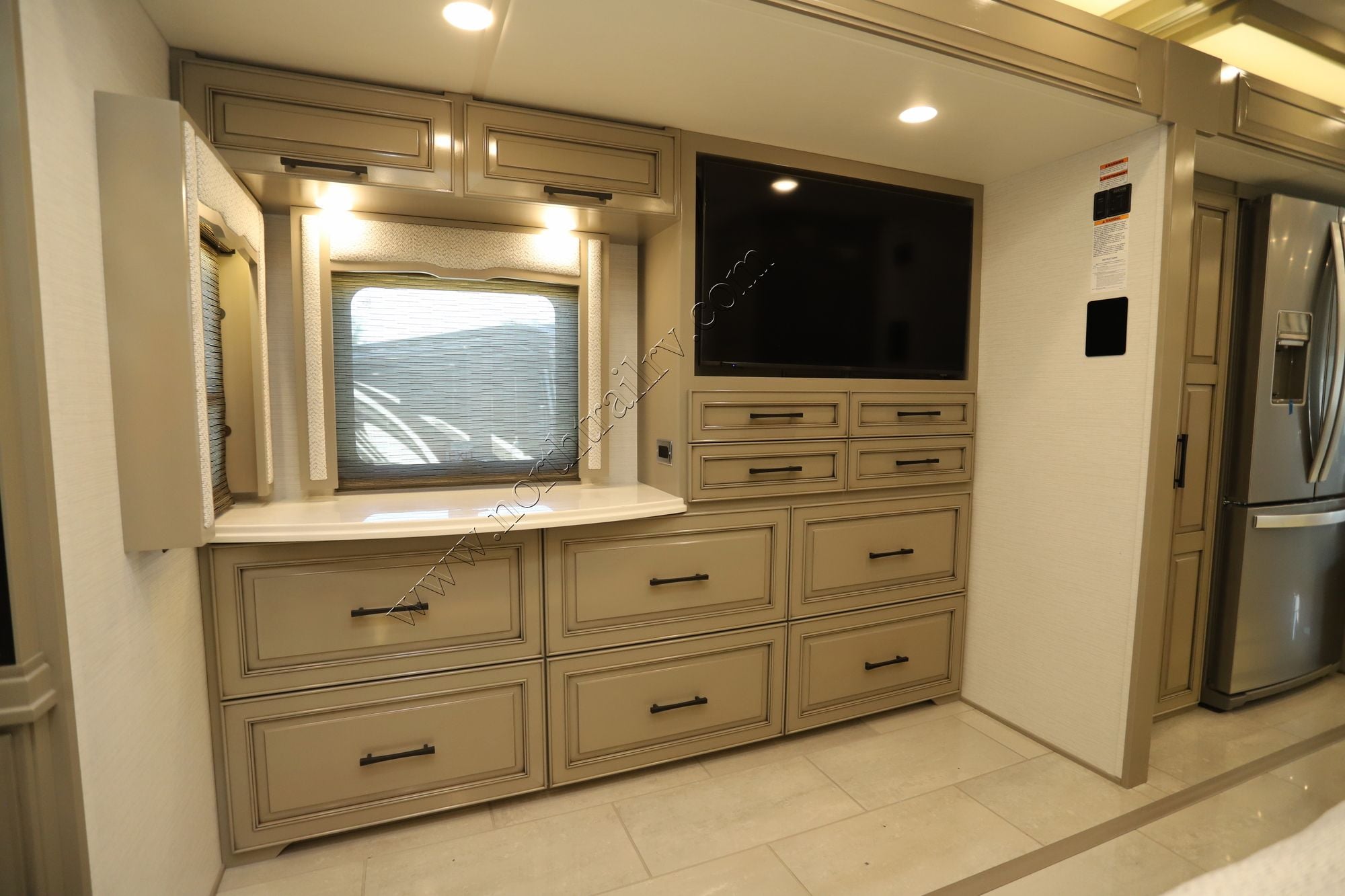 New 2026 Newmar London Aire 4551 Class A  For Sale