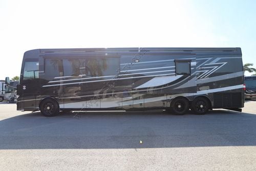 2026 Newmar London Aire 4551