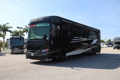 2026 Newmar London Aire 4551