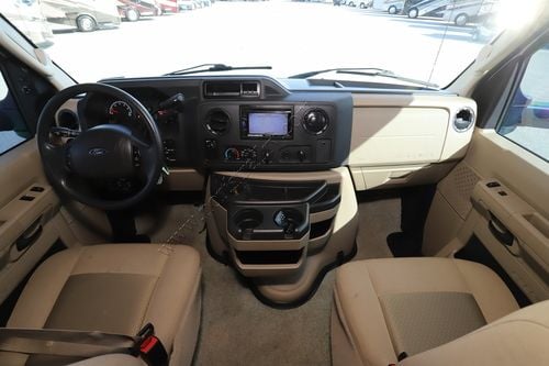 2015 Fleetwood Tioga Ranger 31D