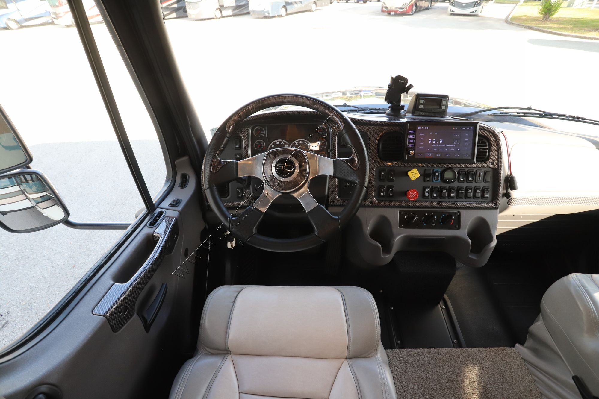 Used 2022 Newmar Supreme Aire 4575 Super C  For Sale