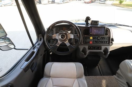 2022 Newmar Supreme Aire 4575