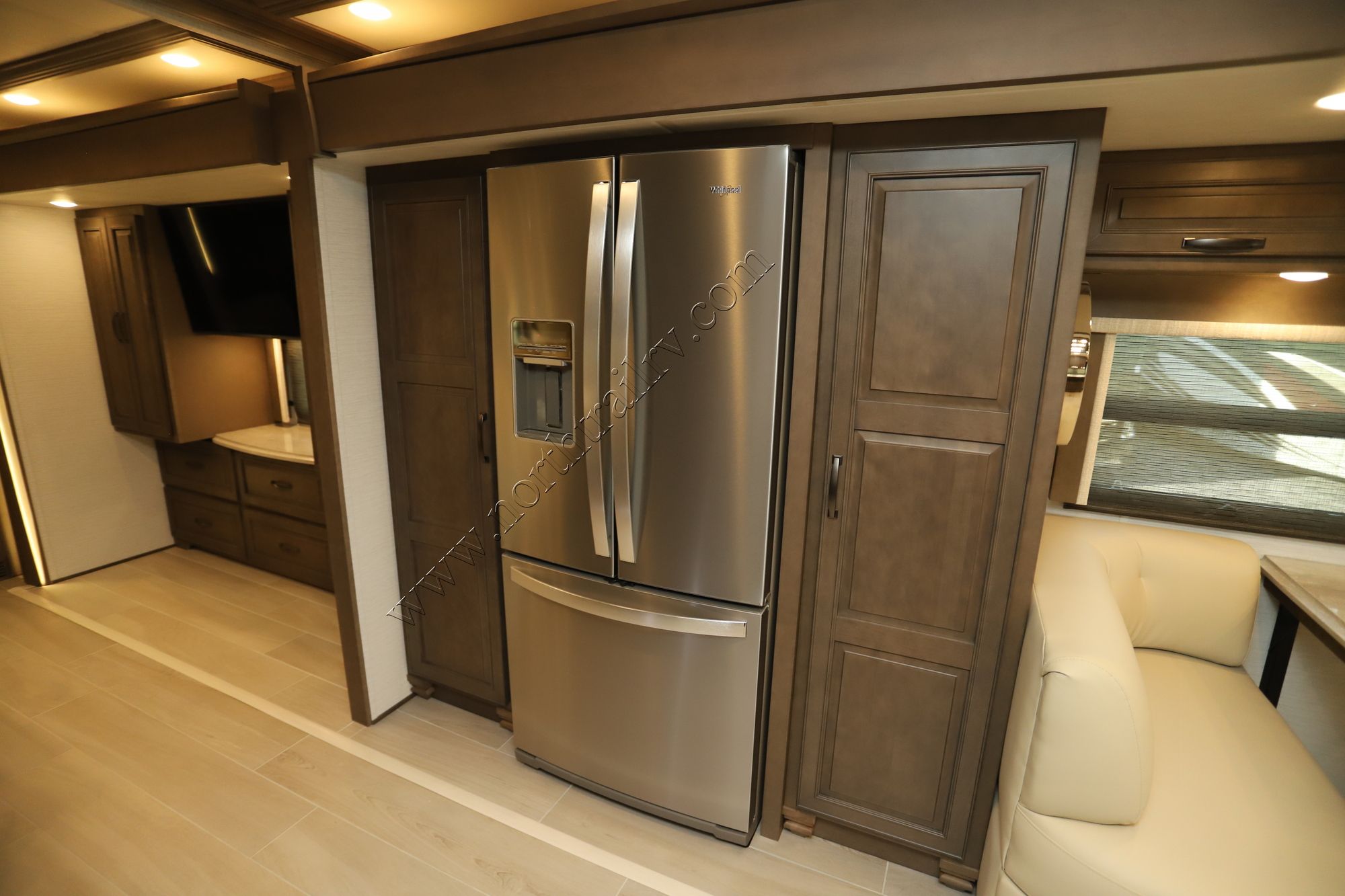 New 2026 Newmar Dutch Star 4325 Class A  For Sale