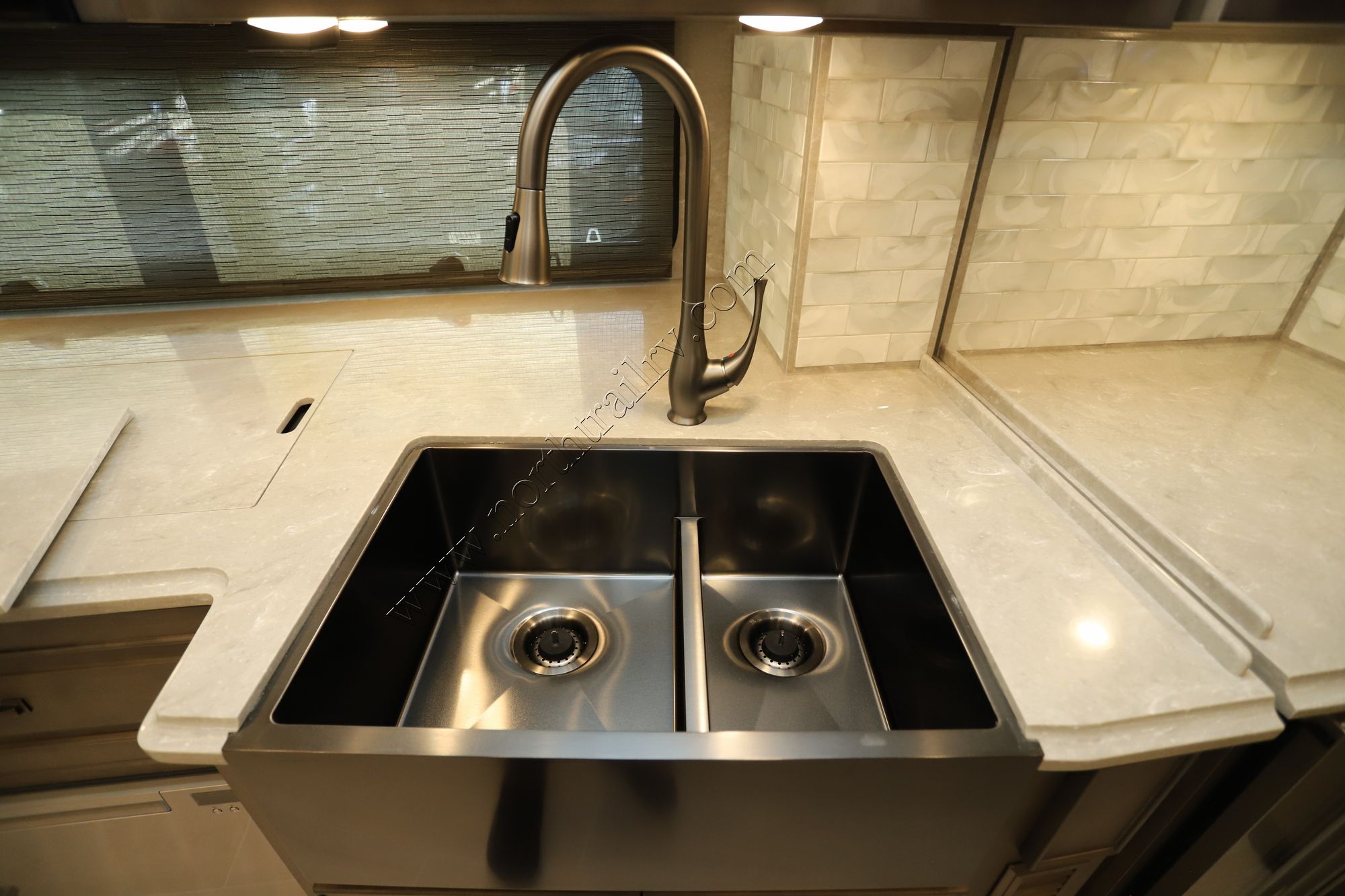 New 2026 Newmar Dutch Star 4325 Class A  For Sale