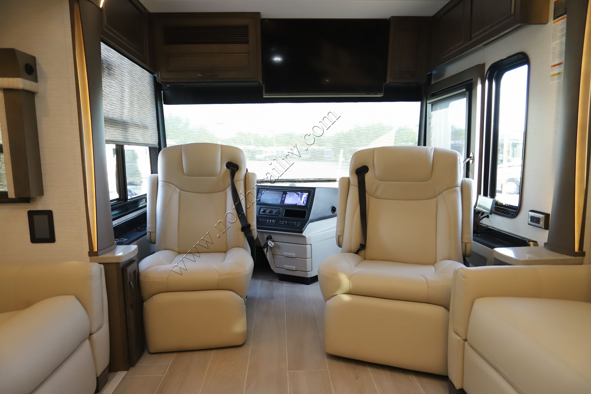 New 2026 Newmar Dutch Star 4325 Class A  For Sale