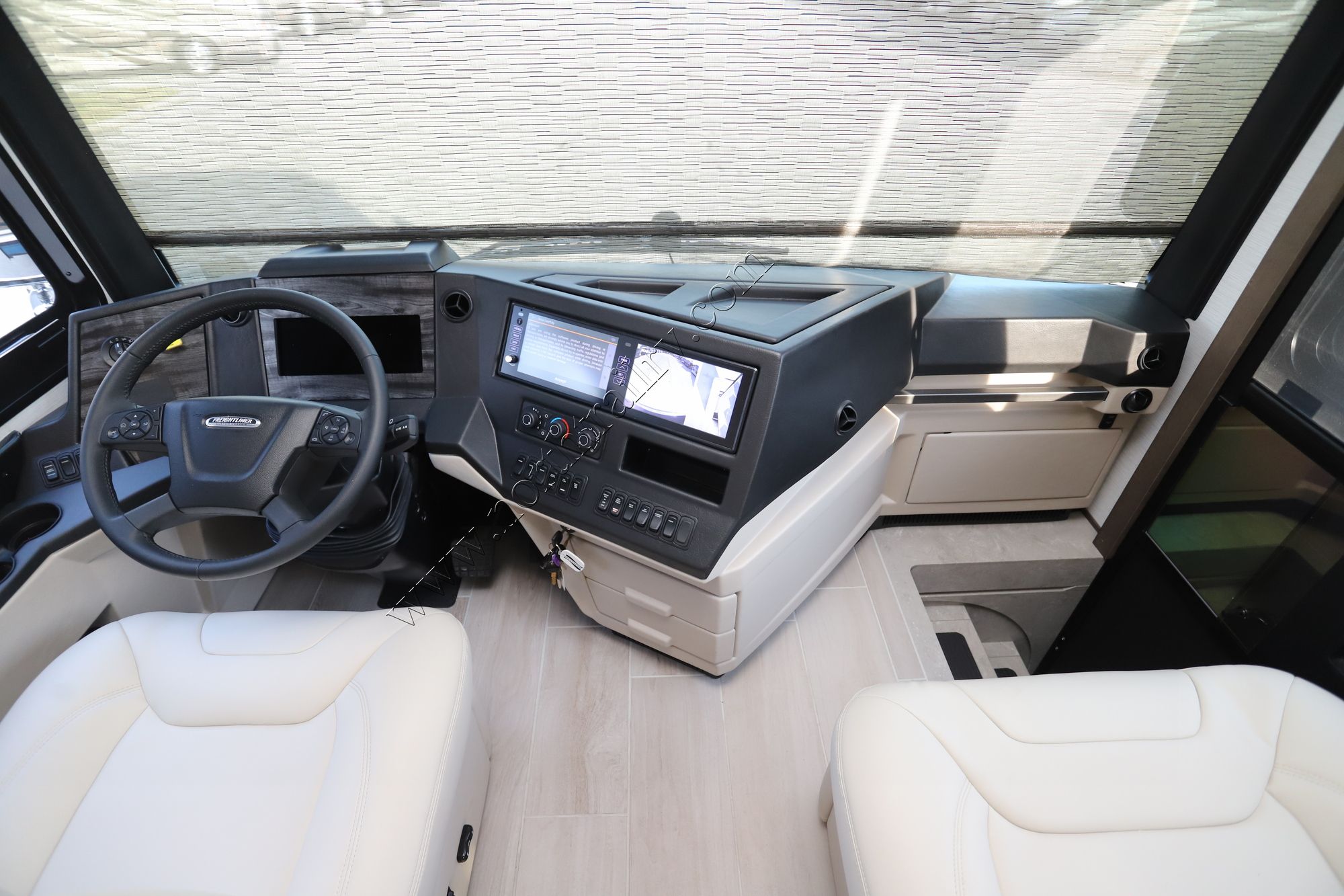 New 2026 Newmar Dutch Star 4325 Class A  For Sale