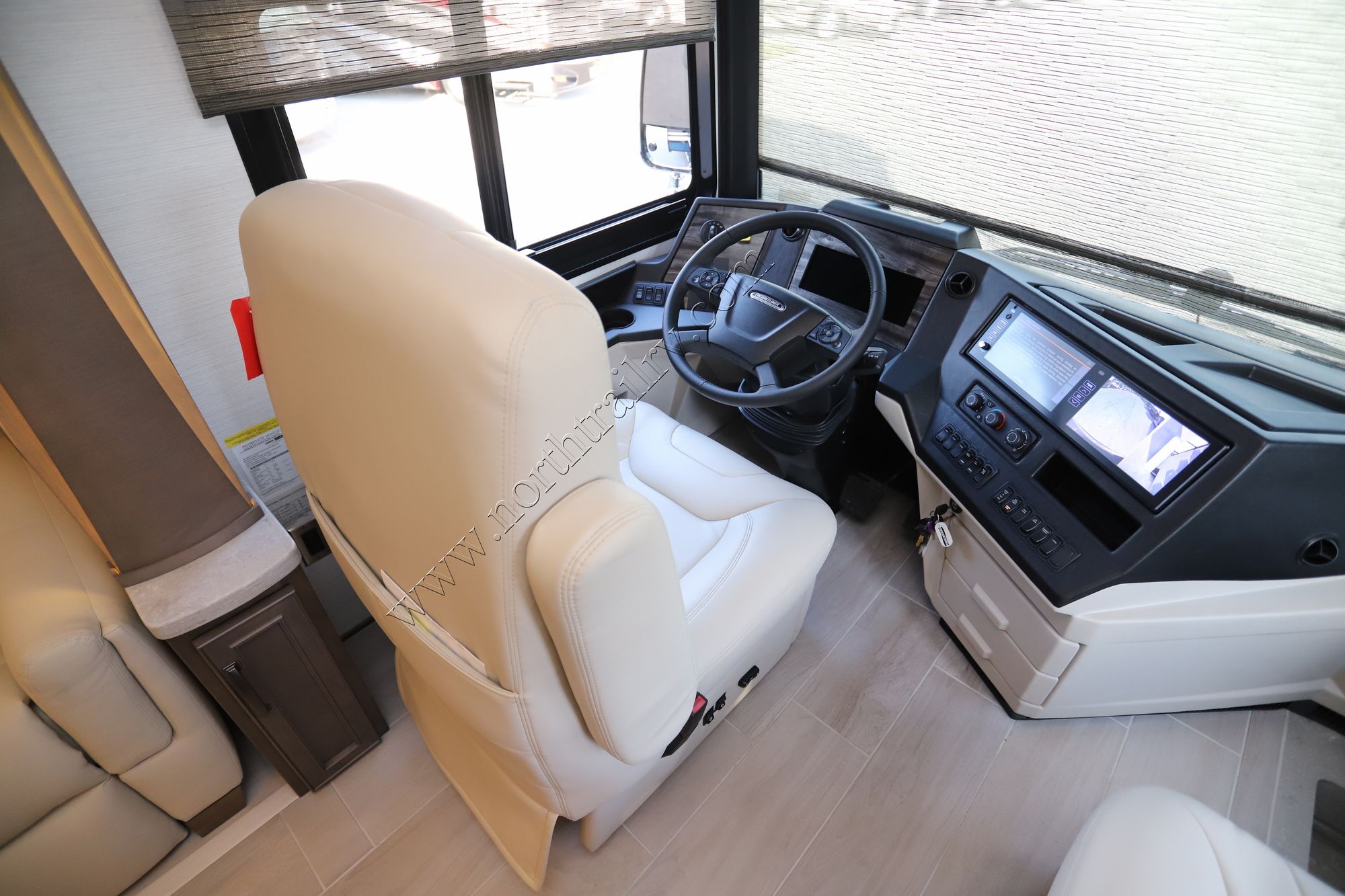 New 2026 Newmar Dutch Star 4325 Class A  For Sale