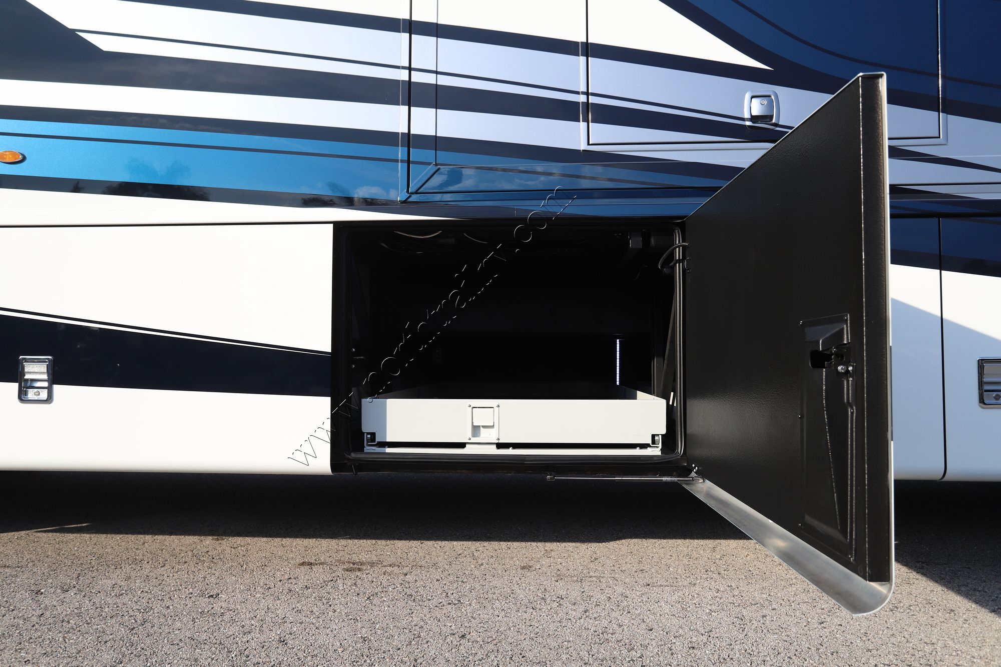 New 2026 Newmar Dutch Star 4325 Class A  For Sale