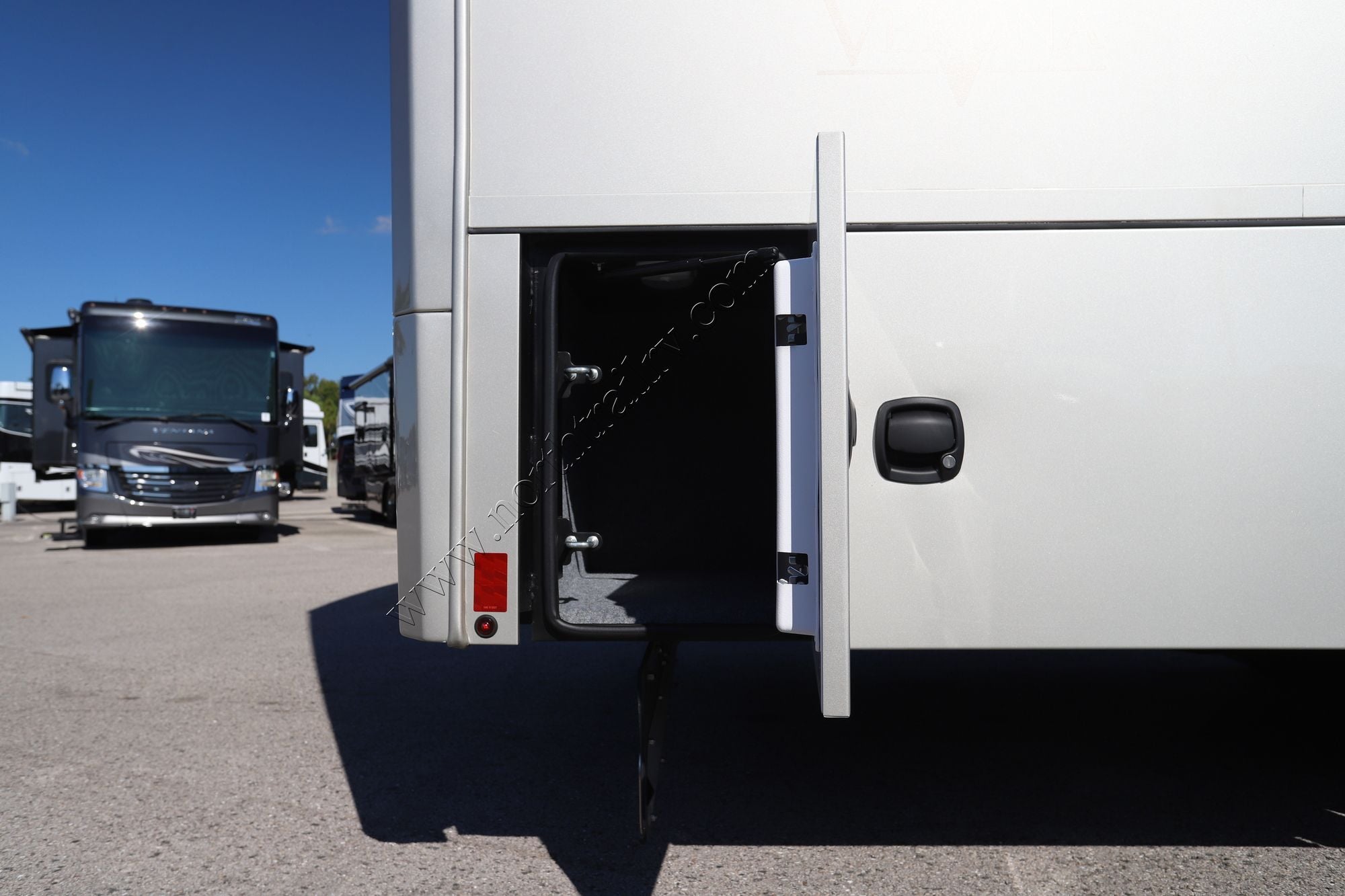 Used 2025 Renegade Rv Verona 36VSB Super C  For Sale