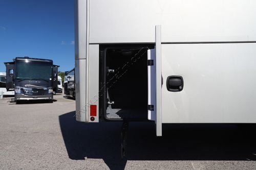 2025 Renegade Rv Verona 36VSB