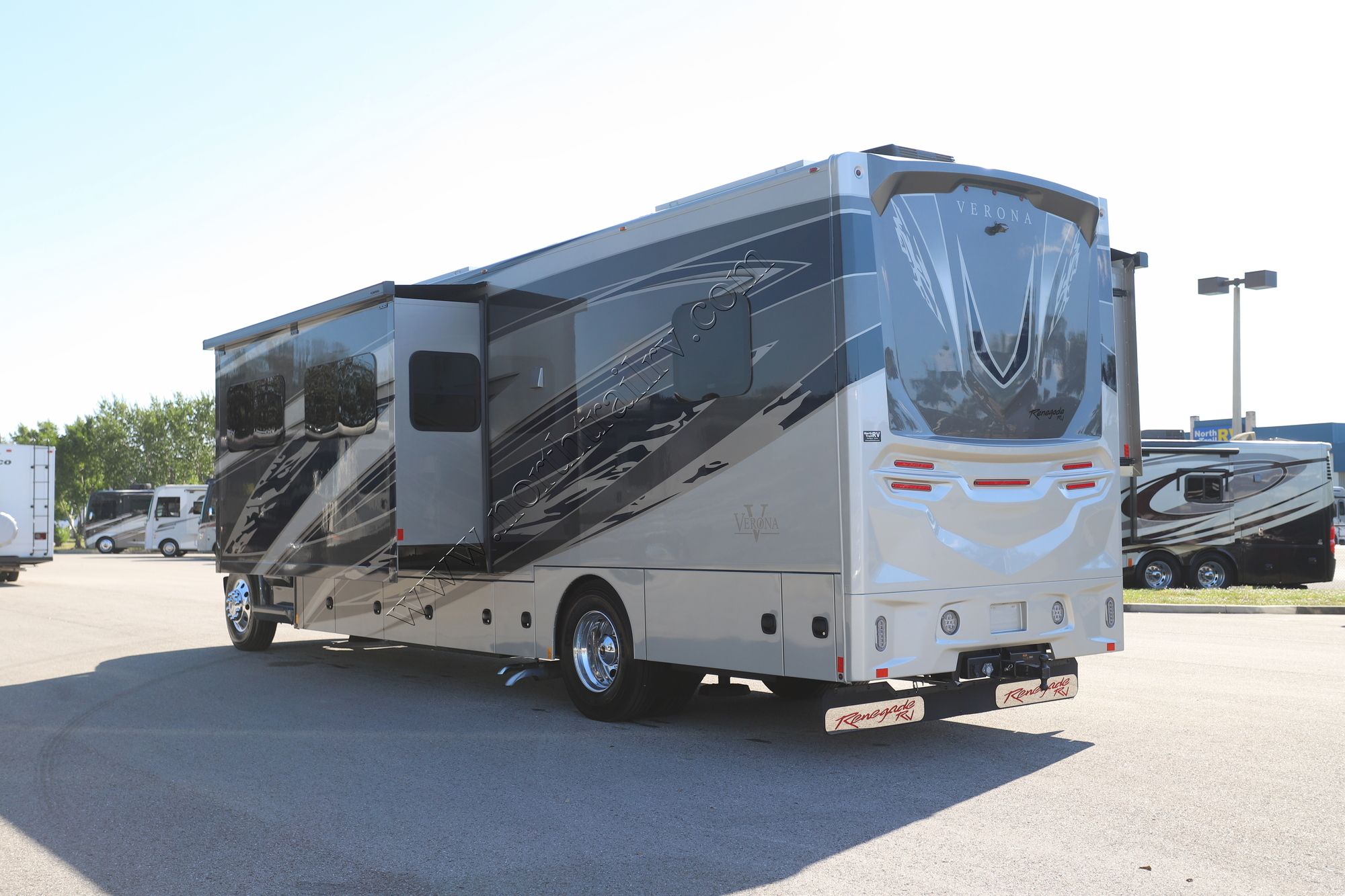 Used 2025 Renegade Rv Verona 36VSB Super C  For Sale