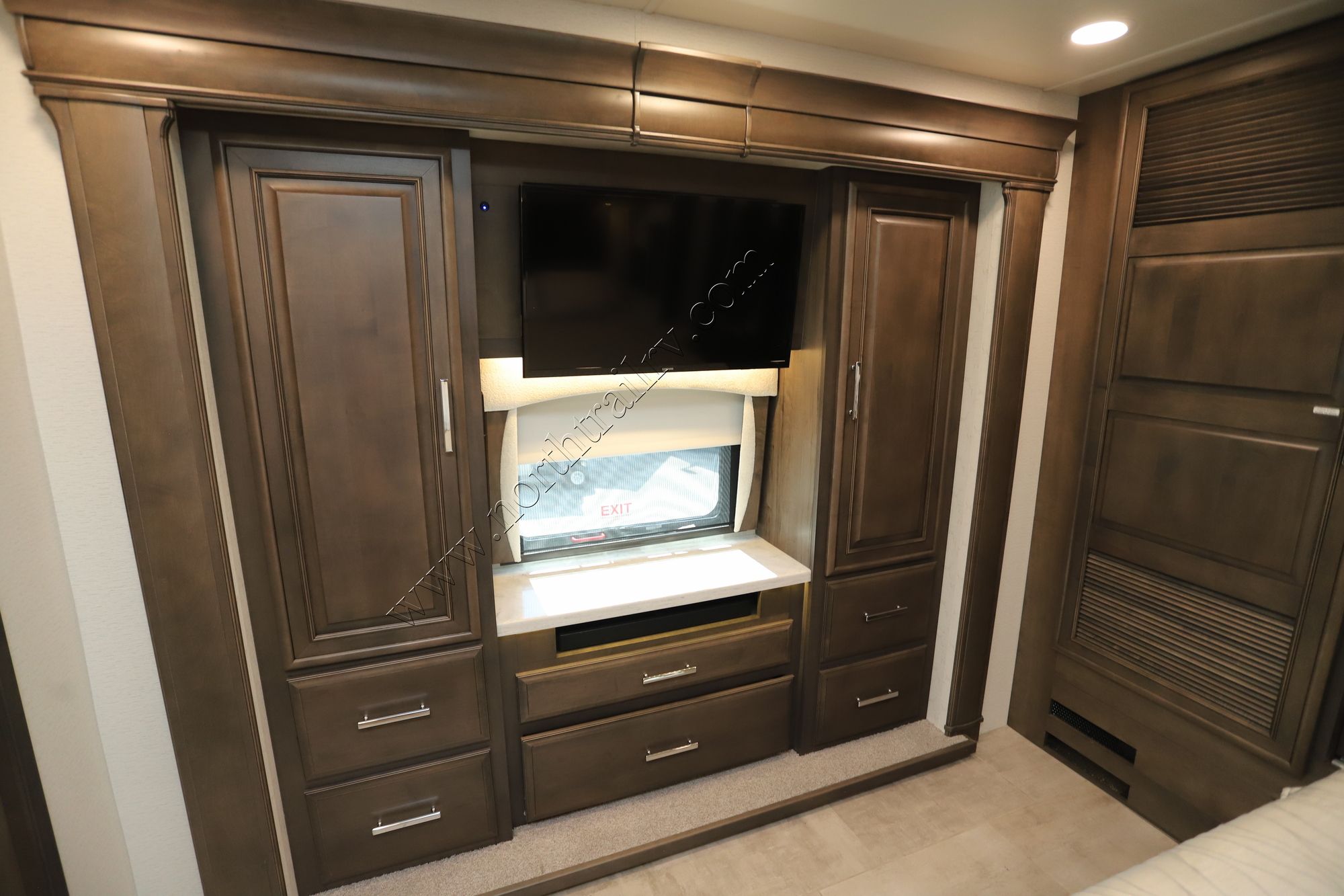 Used 2024 Entegra Anthem 37K Class A  For Sale