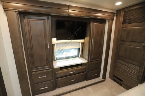 2024 Entegra Anthem 37K