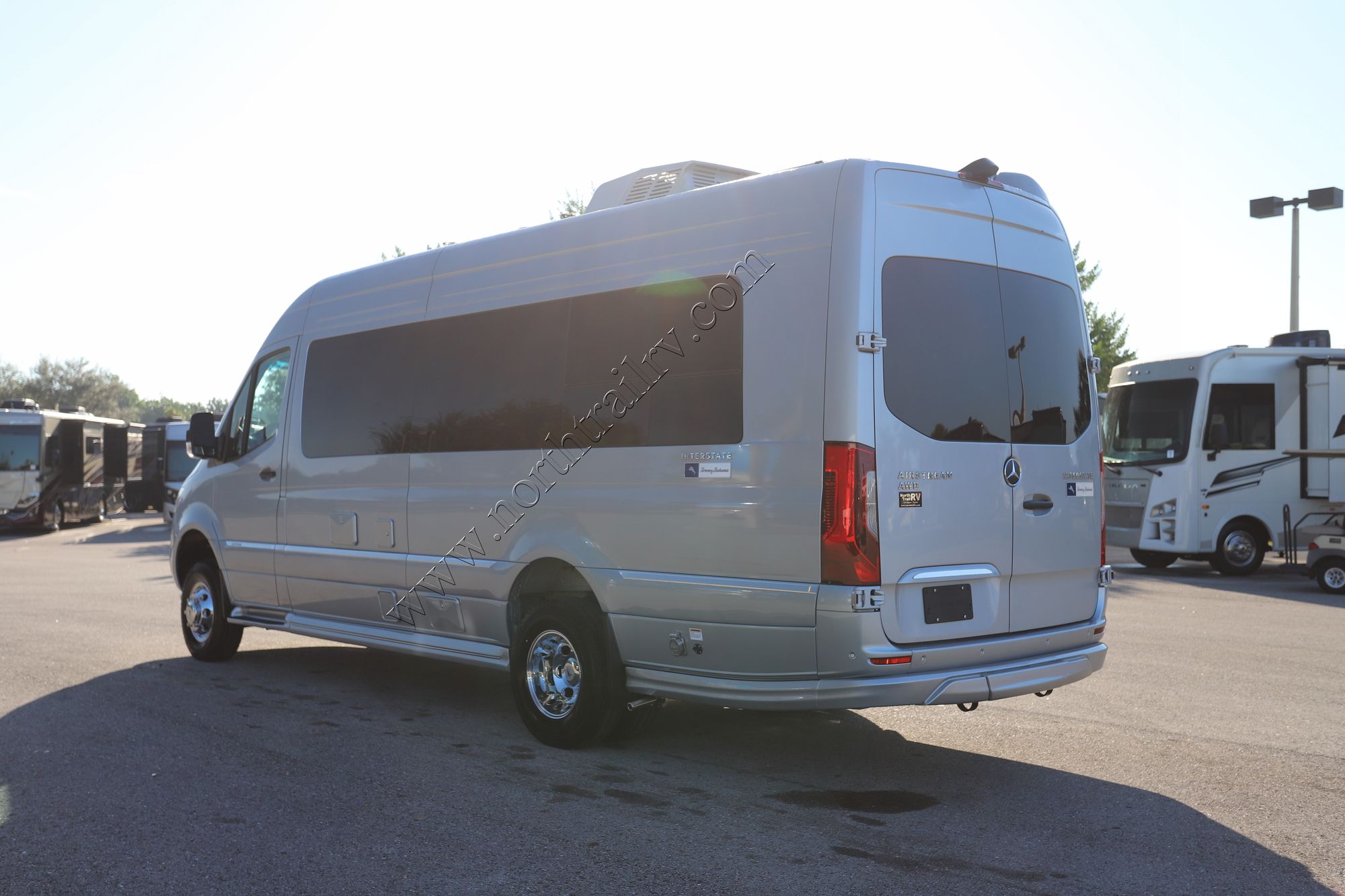 2026 Airstream Interstate AP Tommy Bahama Class B New  For Sale