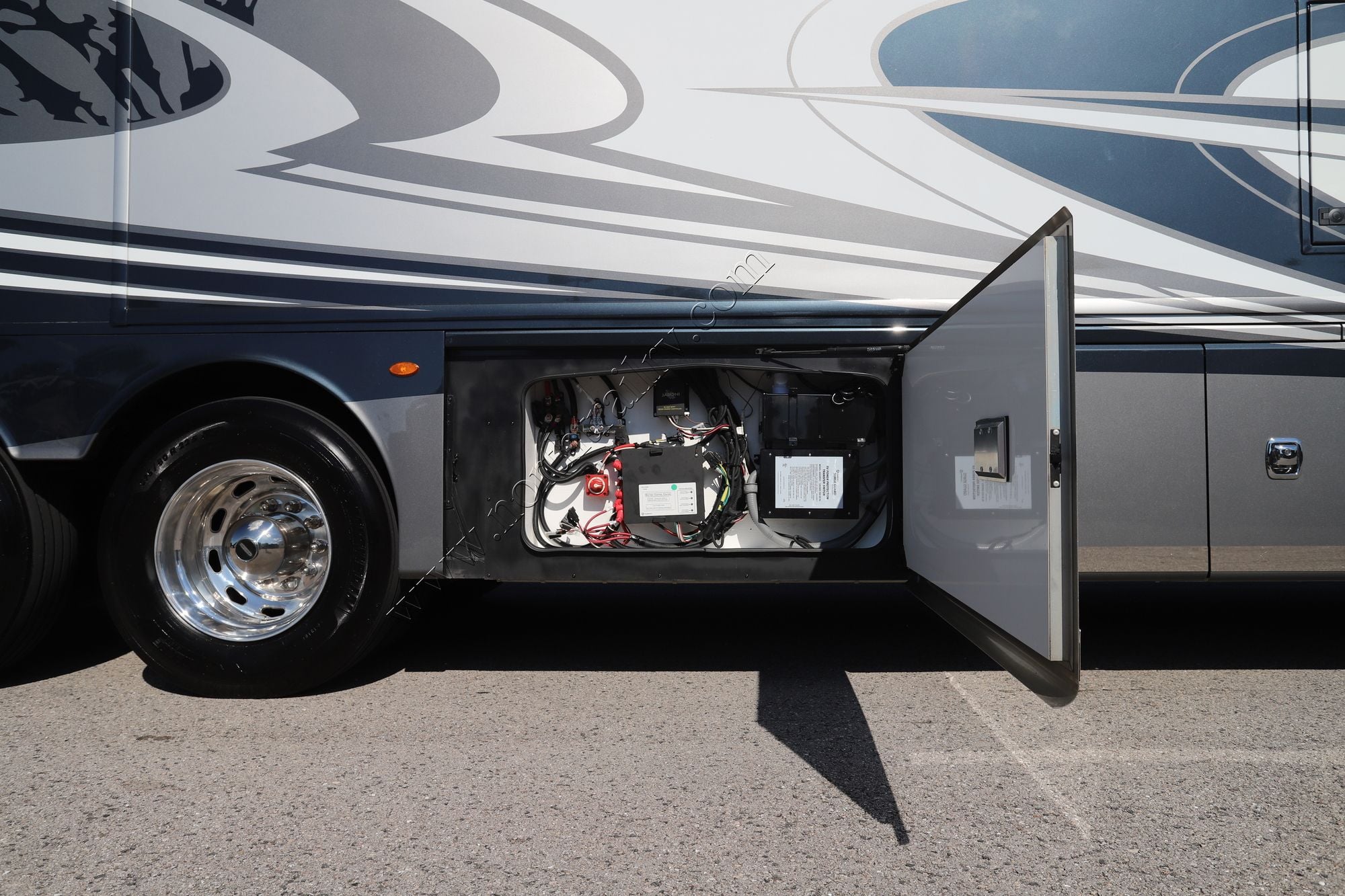 Used 2022 Holiday Rambler Armada 44LE Class A  For Sale