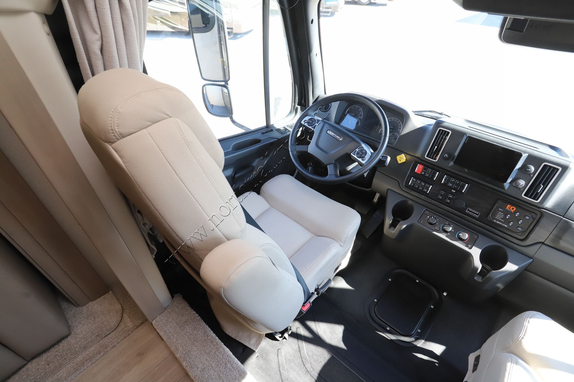 Used 2025 Renegade Rv Verona 36VSB Super C  For Sale