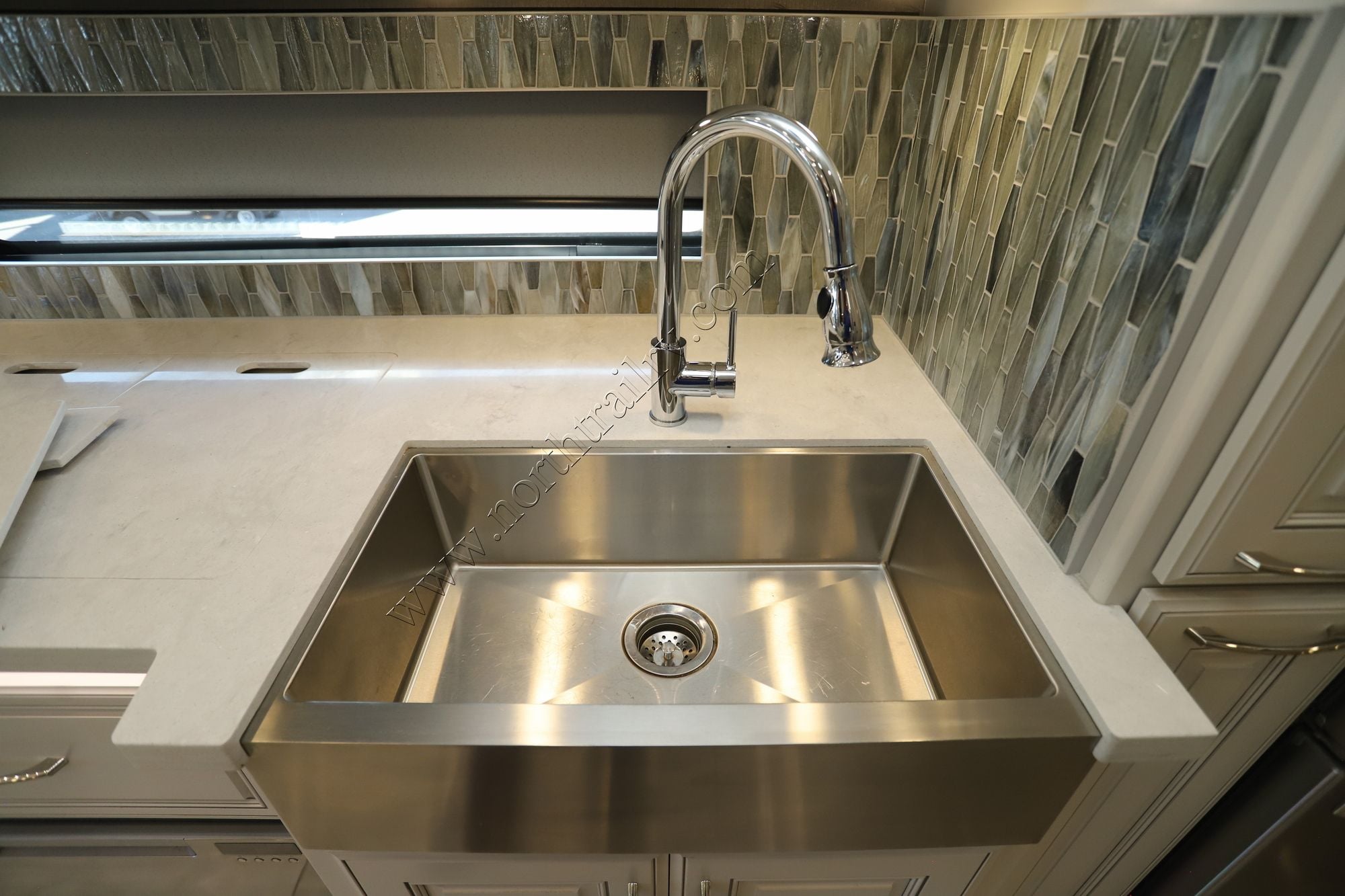 Used 2022 Holiday Rambler Armada 44LE Class A  For Sale