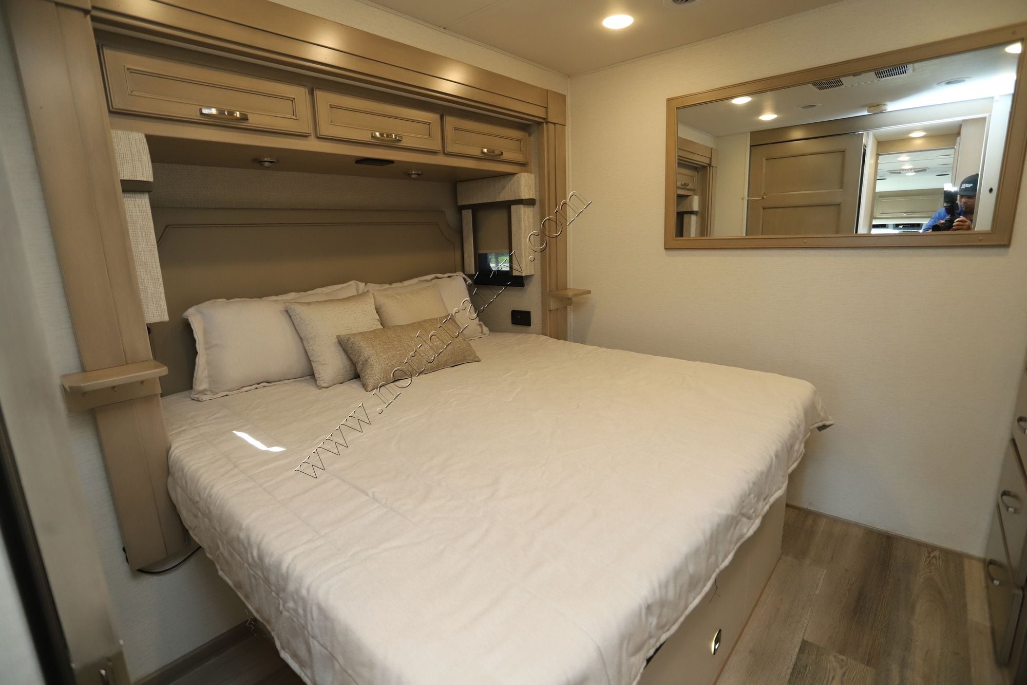 Used 2025 Renegade Rv Verona 36VSB Super C  For Sale