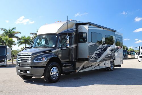 2025 Renegade Rv Verona 36VSB