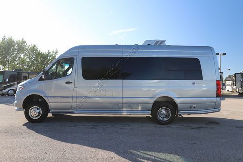 2026 Airstream Interstate AP Tommy Bahama