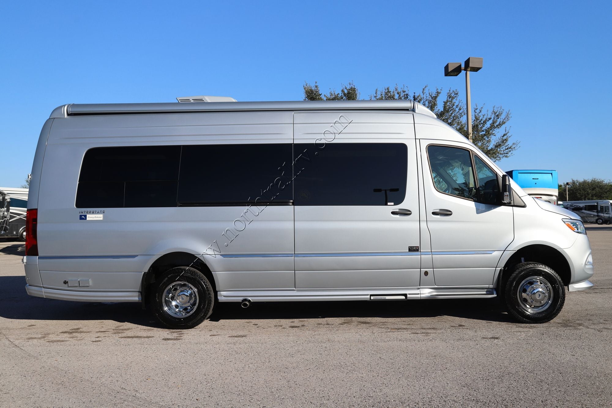 2026 Airstream Interstate AP Tommy Bahama Class B New  For Sale