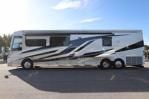 2026 Newmar Mountain Aire 4551