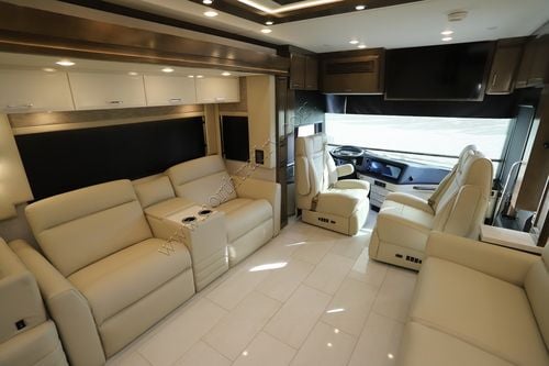 2026 Newmar Mountain Aire 4551