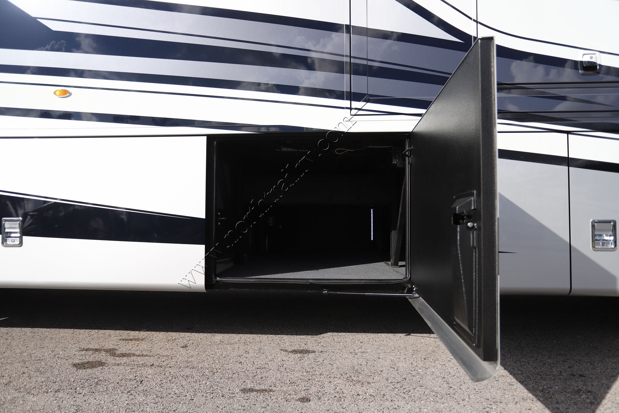 New 2026 Newmar Dutch Star 4340 Class A  For Sale