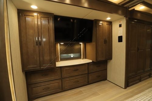 2026 Newmar Dutch Star 4340 Class A