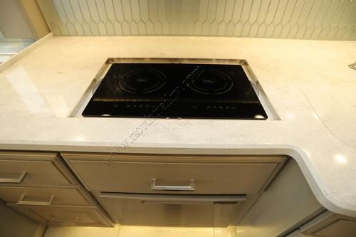 2023 Newmar London Aire 4551