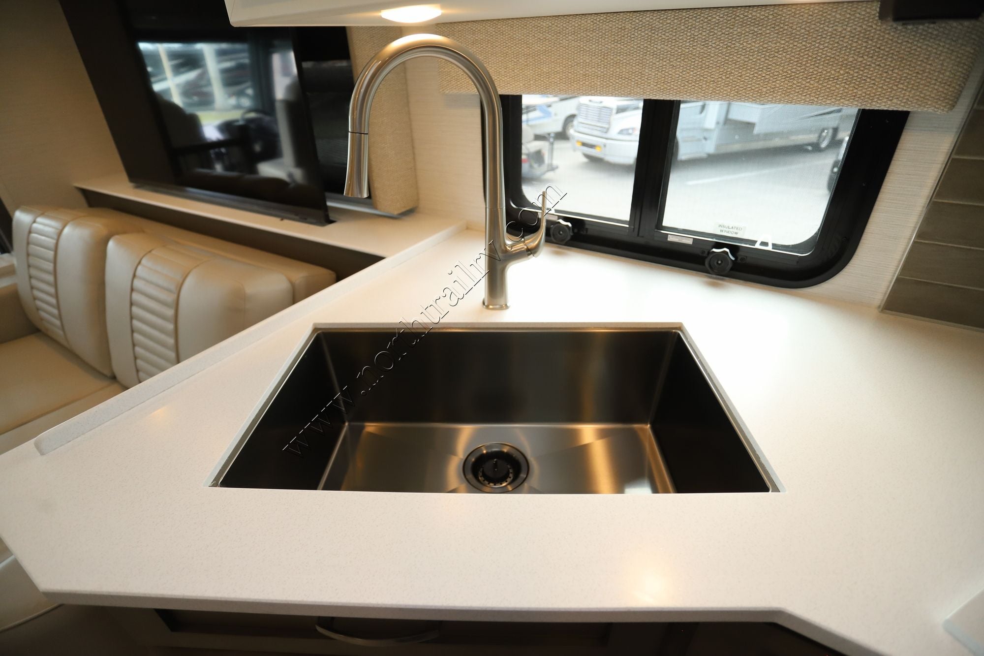 New 2026 Newmar Bay Star 3626 Class A  For Sale